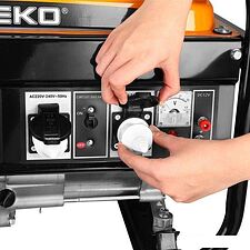 Бензиновый генератор Deko DKEG210 Бензиновый генератор Deko DKEG210