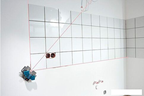 Лазерный нивелир Bosch GTL 3 (0601015200)