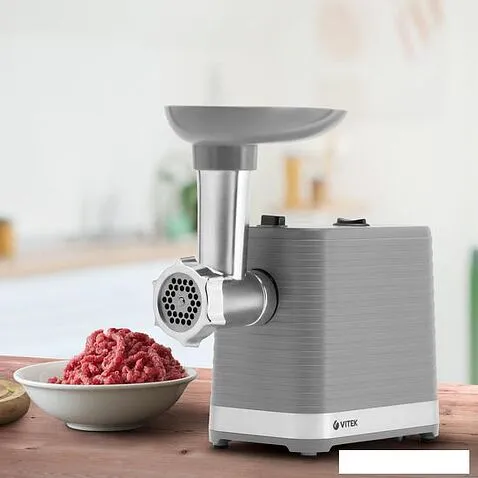Мясорубка Vitek VT-3618