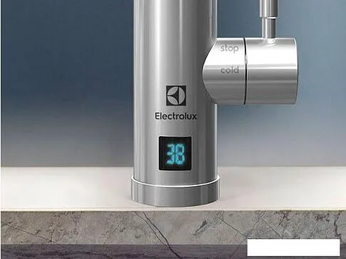 Водонагреватель Electrolux Taptronic S