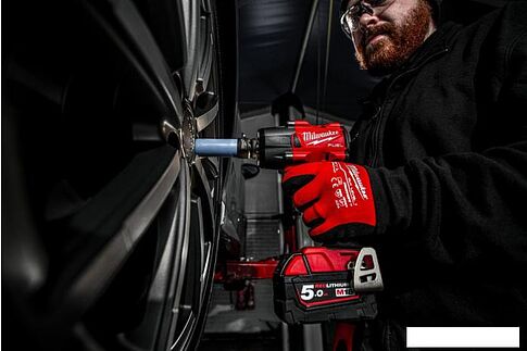 Гайковерт Milwaukee M18 FUEL M18FMTIW2F12-0 4933498057 (без АКБ)