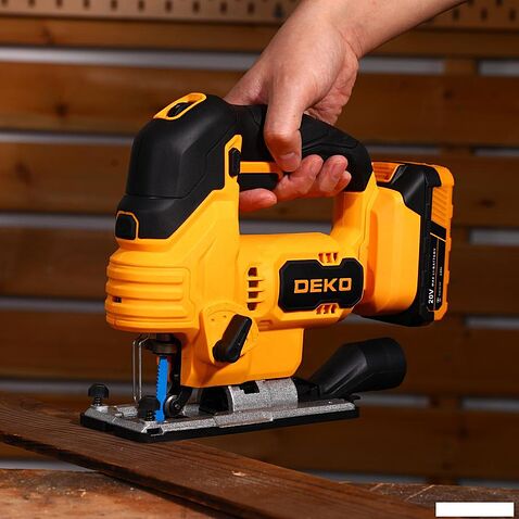 Электролобзик Deko DKJS20 Max 083-1126 (с 1-им АКБ)