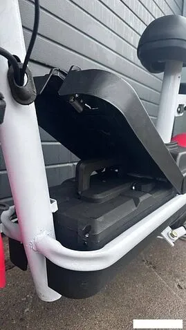 Электроскутер VOLT City JY4 (красный)