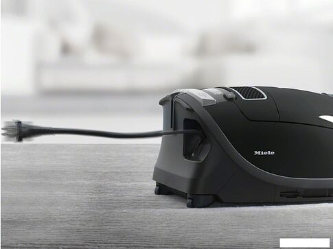 Пылесос Miele Complete C3 PowerLine SGDF3 (черный обсидиан)