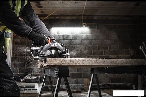 Дисковая (циркулярная) пила AEG Powertools BKS 18BL2-0 4935479661 (без АКБ)