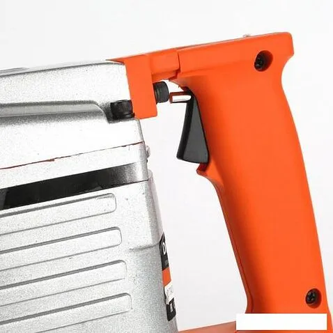 Отбойный молоток Patriot DB 400