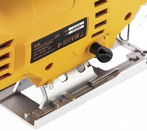 Электролобзик Denzel JS-80