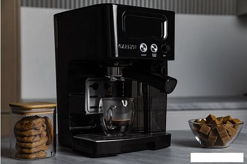 Рожковая кофеварка Garlyn L140