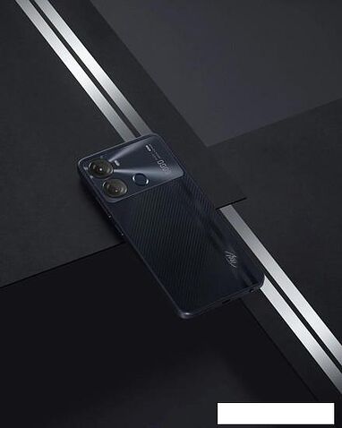 Смартфон Itel P40 4G 4GB/128GB (черный)