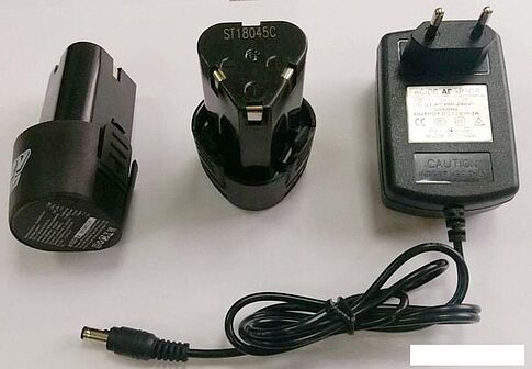 Дрель-шуруповерт WATT WAS-12 Li-2 101202712 (с 2мя АКБ)