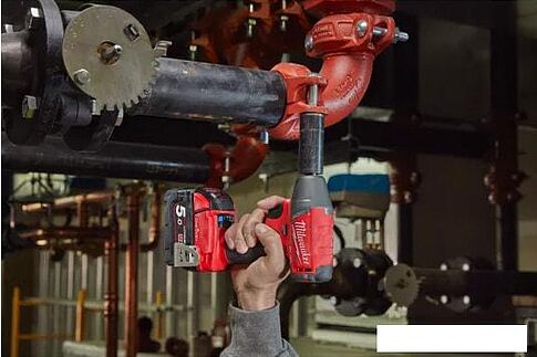 Ударный гайковерт Milwaukee M18 ONEIWF12-0X Fuel 4933459198 (без АКБ, кейс)