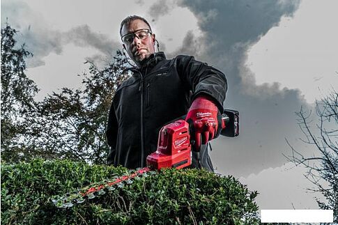 Кусторез Milwaukee M12 FUEL M12FHT20-0 4933479675 (без АКБ)