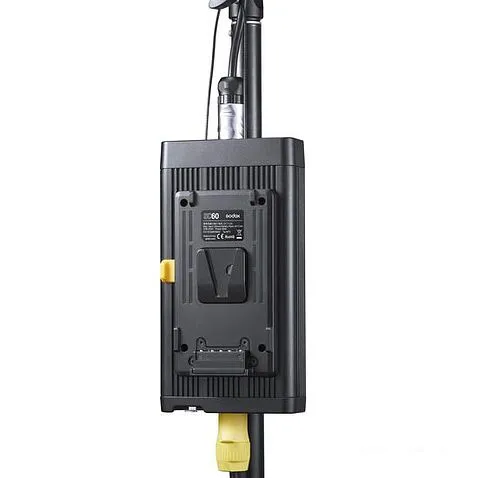 Лампа Godox S60 фокусируемый