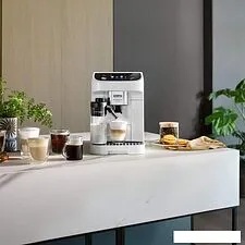 Кофемашина DeLonghi Magnifica Plus ECAM320.60W
