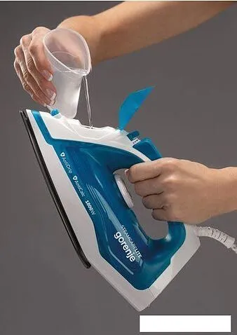 Утюг Gorenje SIH1800BLT