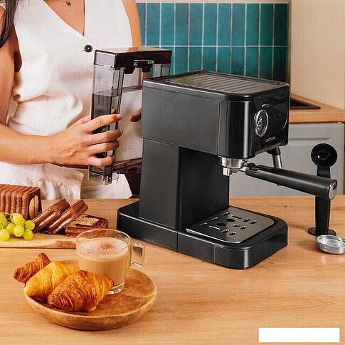 Рожковая кофеварка Cecotec Power Espresso 20 Pro