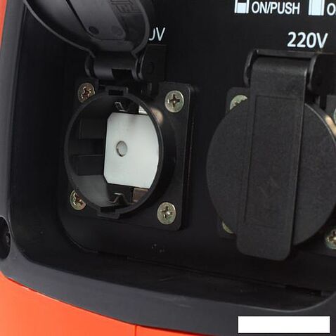 Бензиновый генератор Patriot 2700I