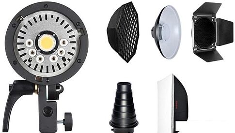 Вспышка Godox Witstro AD600Pro с поддержкой TTL