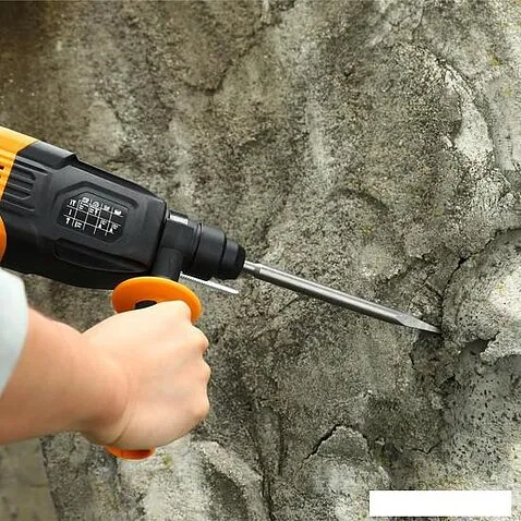 Перфоратор Deko DKH SET 080-1006