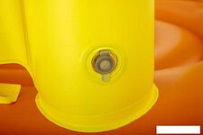 Надувной бассейн Bestway Jumptopia 52385 (239х142х102) Надувной бассейн Bestway Jumptopia 52385 (239х142х102)