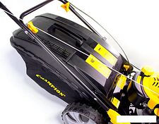 Колёсная газонокосилка Champion LM5345