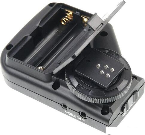 Радиосинхронизатор Falcon Eyes Phantom Air HSS-S