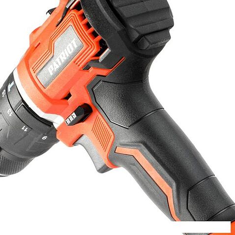 Дрель-шуруповерт Patriot BR 210UES-h 180301555 (с 2-мя АКБ, кейс)