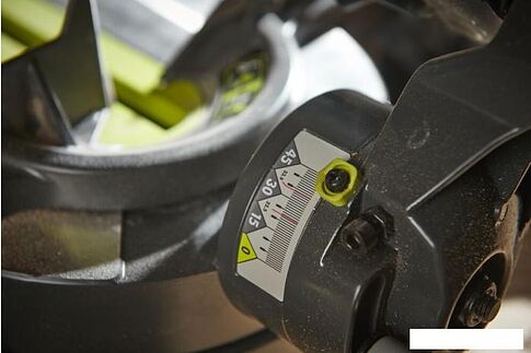 Торцовочная пила Ryobi RMS18190-0 5133005502 (без АКБ)