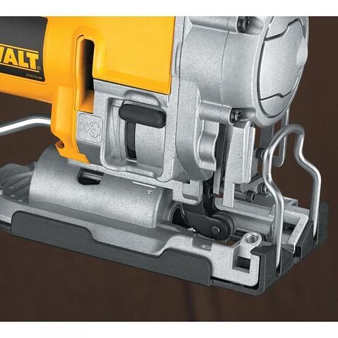 Электролобзик DeWalt DW331KT-QS (с кейсом)
