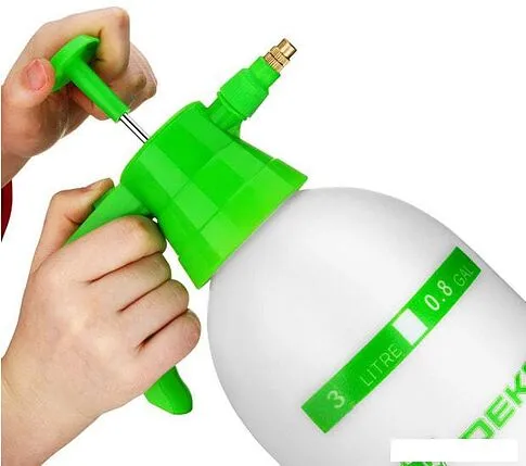 Компрессорный Deko DKSP05 065-0937 3 л