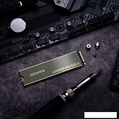 SSD ADATA Legend 800 Gold 2TB SLEG-800G-2000GCS-S38