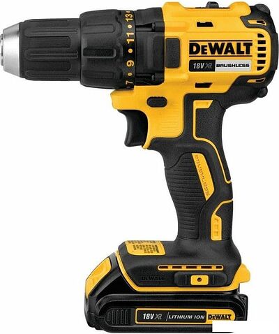 Дрель-шуруповерт DeWalt DCD7771D2 (c 2-мя АКБ, кейс)