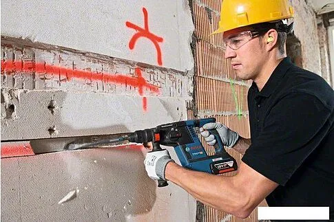 Перфоратор Bosch GBH 18V-26 F Professional 0611910003 (с 2-мя АКБ, кейс)