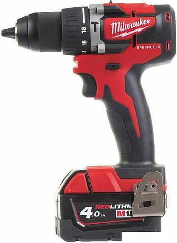 Ударная дрель-шуруповерт Milwaukee M18 M18CBLPD-422C 4933472116 (с 2-мя АКБ 4 Ач + 2 Ач, кейс)