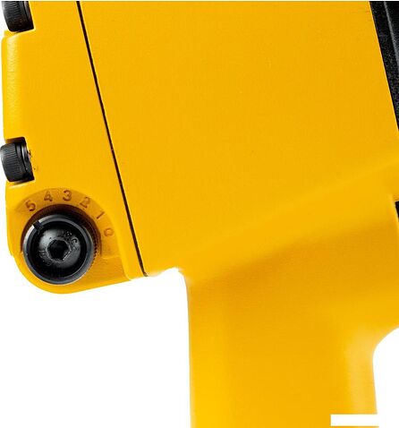 Пневматический гайковерт Denzel IW860 (кейс)