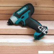 Ударный винтоверт Makita TD110DWAE Ударный винтоверт Makita TD110DWAE