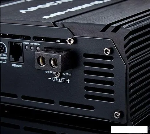 Автомобильный усилитель Deaf Bonce Apocalypse AAB-2900.1D