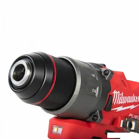 Дрель-шуруповерт Milwaukee M12 FUEL M12FDD2-0 4933479872 (без АКБ)