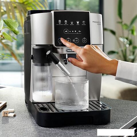 Кофемашина DeLonghi Magnifica Start ECAM 220.80.SB
