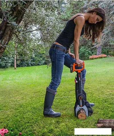 Аккумуляторная пила Worx JawSaw WG329E.9 (без АКБ)