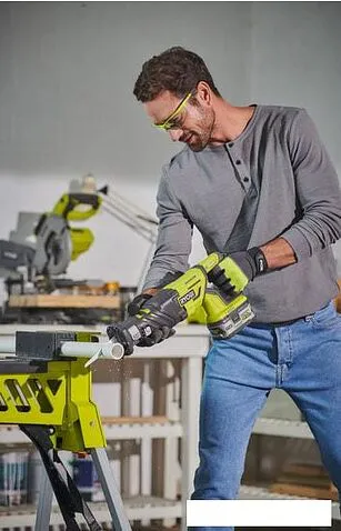 Сабельная пила Ryobi R18RS7-0 (без АКБ)