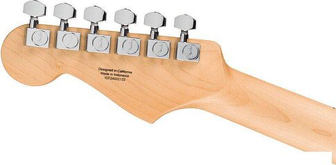 Электрогитара Fender Standard Stratocaster Olympic White