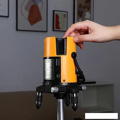 Лазерный нивелир Deko DKLL02RB Pro Premium 065-0102-2
