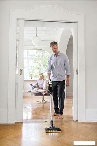Пылесос Karcher VC 7 Signature Line 1.198-750.0