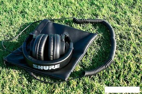 Наушники Shure SRH440