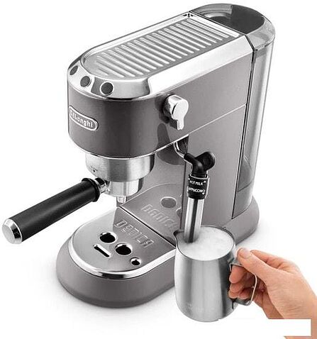 Рожковая помповая кофеварка DeLonghi Dedica Metallics EC785.GY