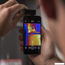 Тепловизор для смартфона Seek Thermal Compact (для iPhone)