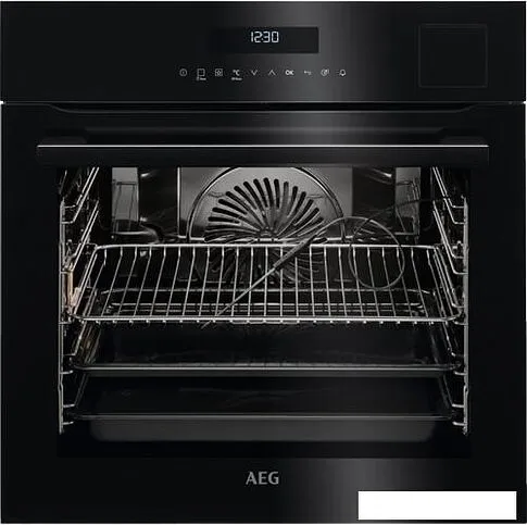 Паровой духовой шкаф AEG 9000 Steampro BSE792220B