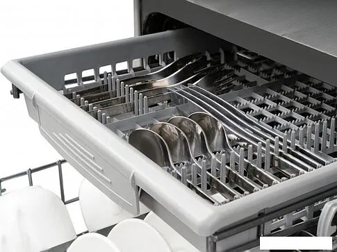 Встраиваемая посудомоечная машина Schaub Lorenz SLG VI4911