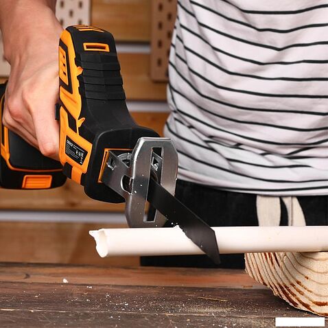 Сабельная пила Deko DKRS20 085-1069 (с 1-им АКБ)